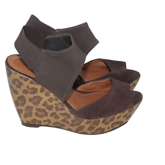 Donald J. Pliner LEEE Leopard Wedge Sandals, Size 6 - Picture 8 of 8